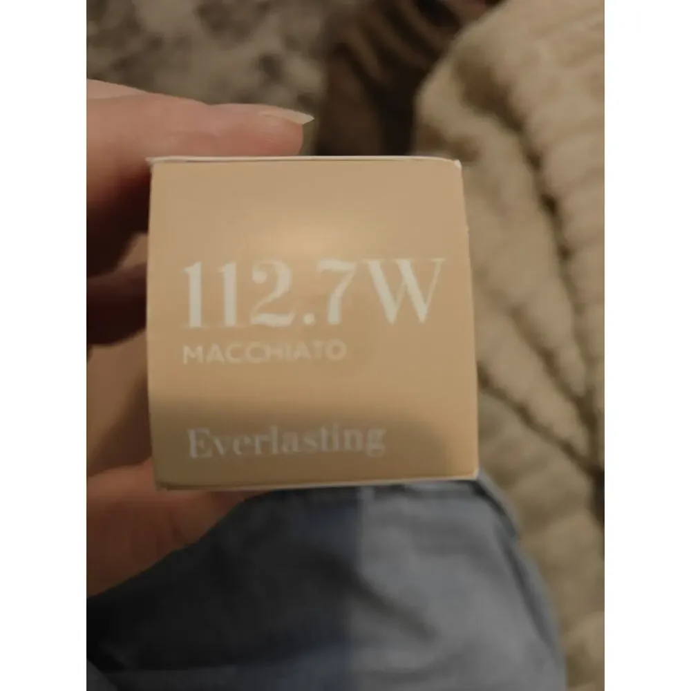 Clarins NIB Everlasting Foundation in 112.7W Macchiato Transfer proof 24 HR